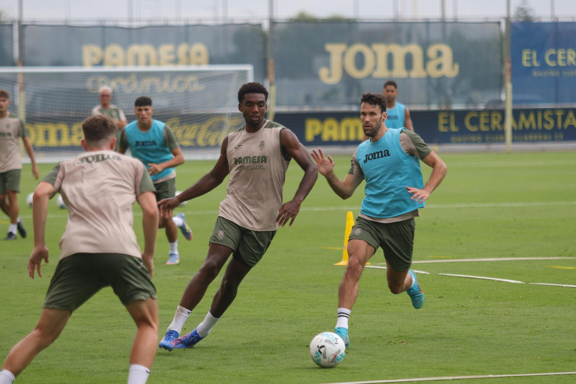 Primer Entrenamiento Villarreal 25-26  (34).JPG