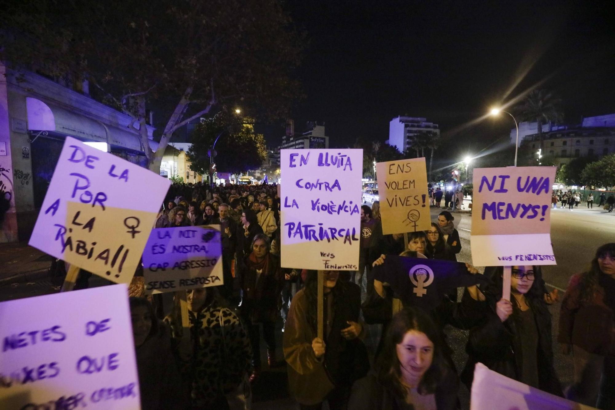 Internationaler Tag gegen Gewalt an Frauen - So verlief die größte Demonstration auf Mallorca