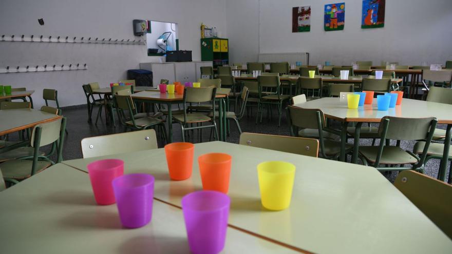 Comedor de un colegio de Primaria en A Coruña. | // CARLOS PARDELLAS