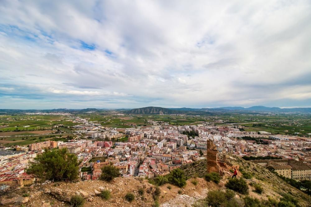 Derrumbe de parte de la Torre Taifal de Orihuela