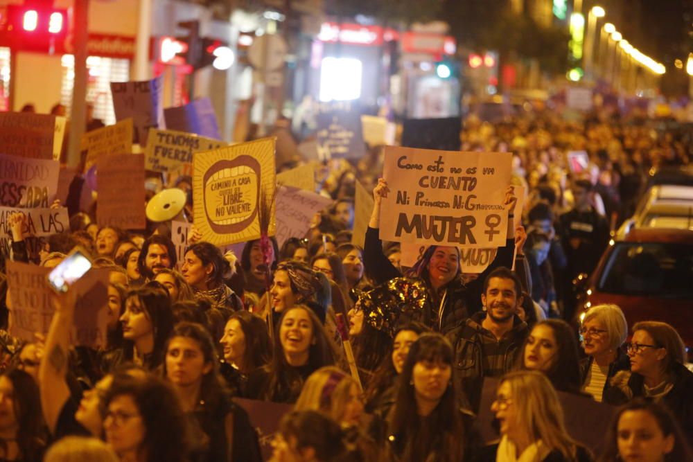 Manifestación 8M en Elche