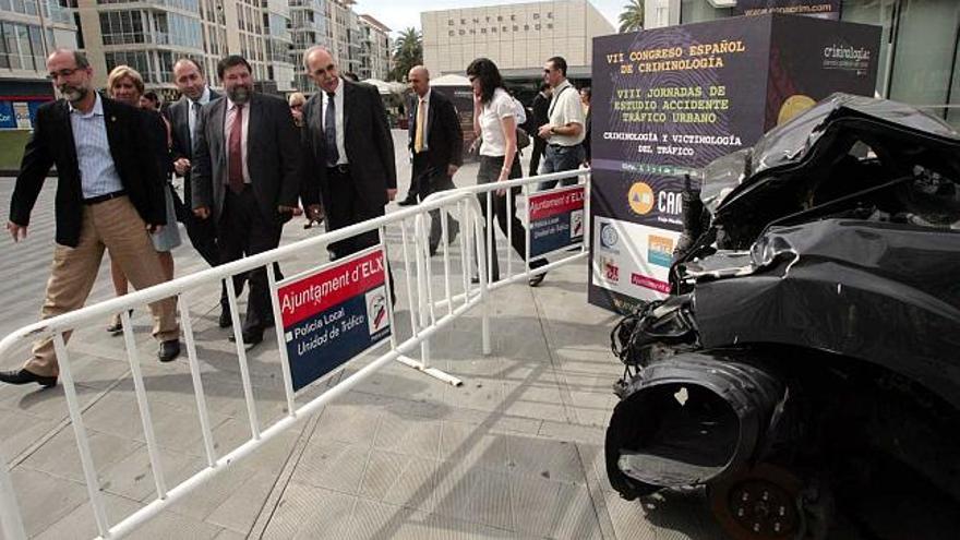 El alcalde y el ministro de Justicia inauguraron ayer el congreso de criminología y las jornadas de tráfico.