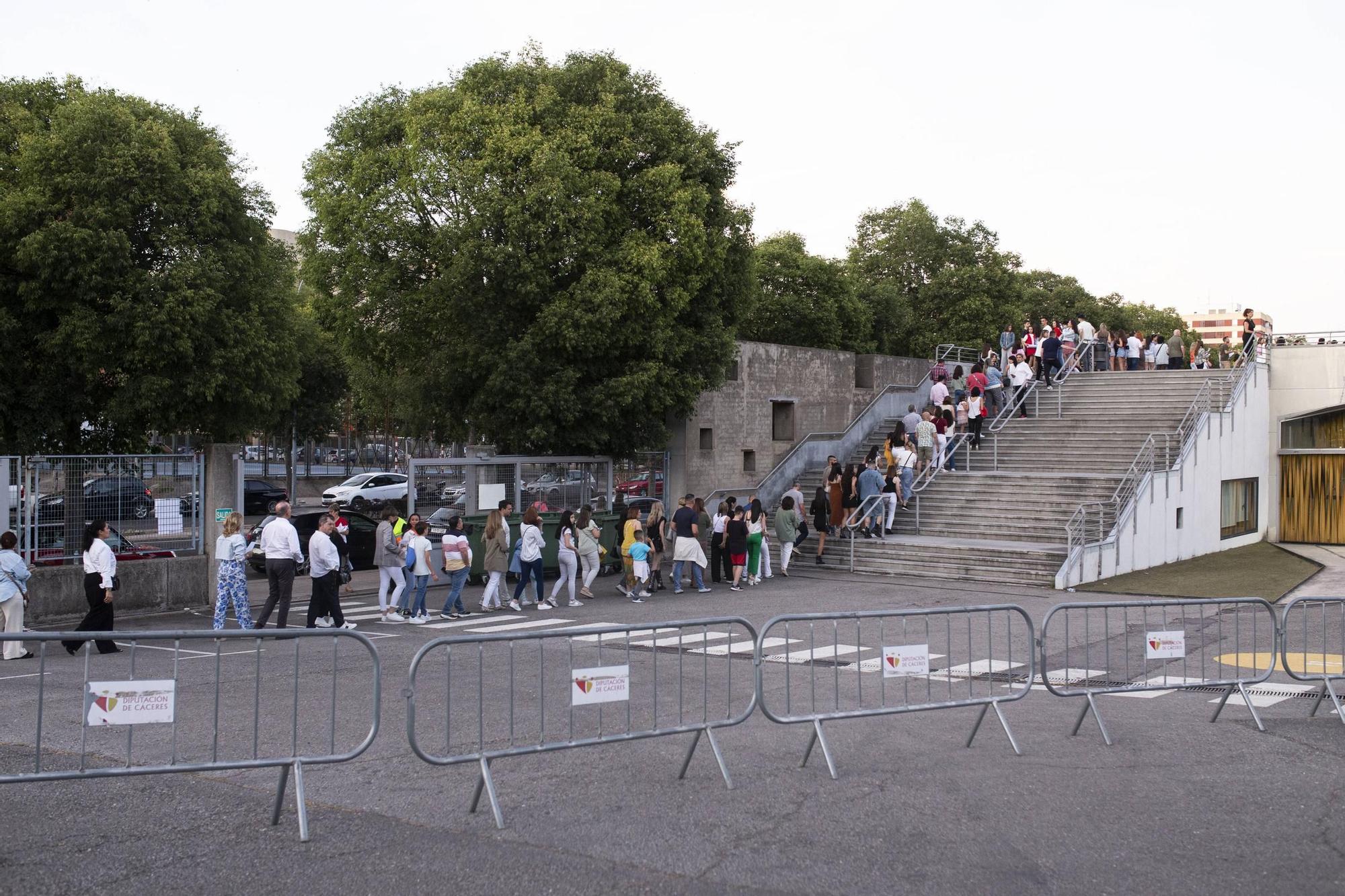 Así vivió Cáceres el concierto de Ana Mena