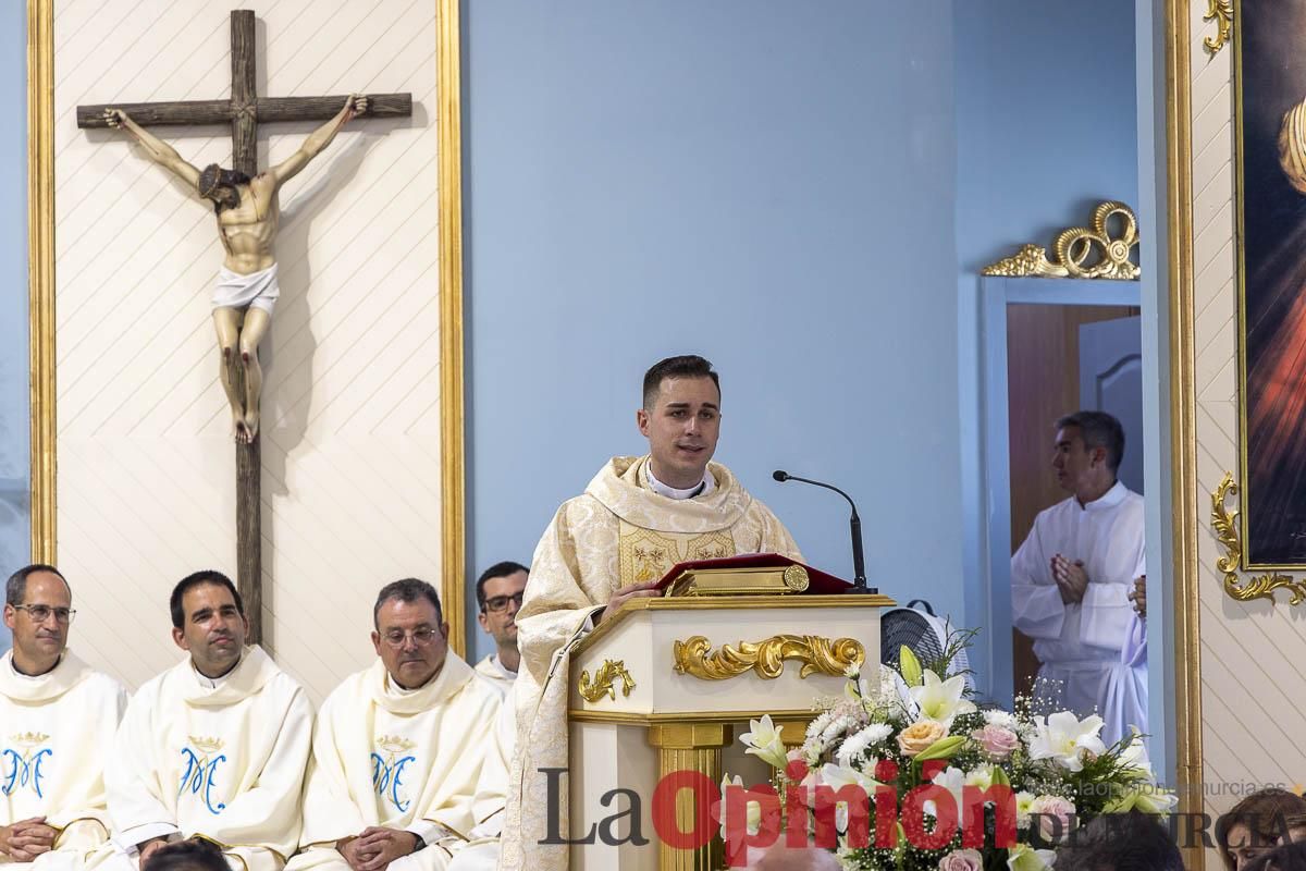 Así se ha vivido la ordenación sacerdotal de Miguel Tovar Fernández en la pedanía molinense de Torrealta