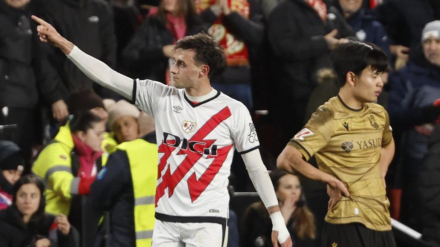 Pedro Díaz, su confianza en el Sporting y la explosión en el Rayo: &quot;Creo mucho en que si haces las cosas bien, tarde o temprano te llegarán cosas buenas&quot;