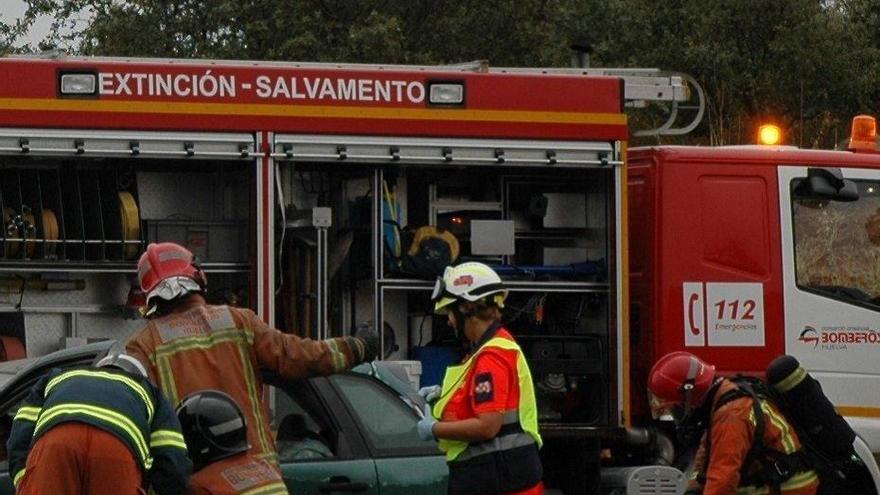 Fallece un hombre de 44 años tras caer su vehículo por un terraplén en Sayalonga