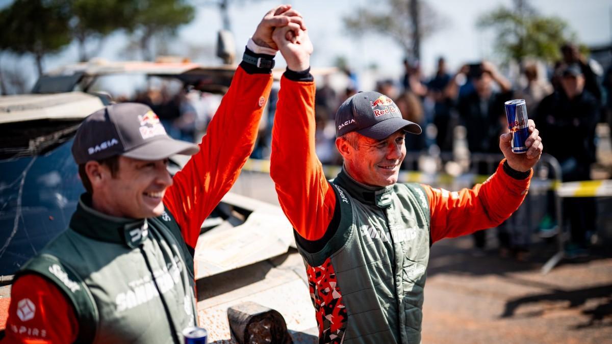 Loeb celebra su victoria