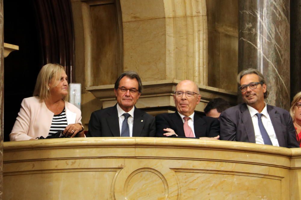 Ple del Parlament d'aprovació de la llei del referèndum