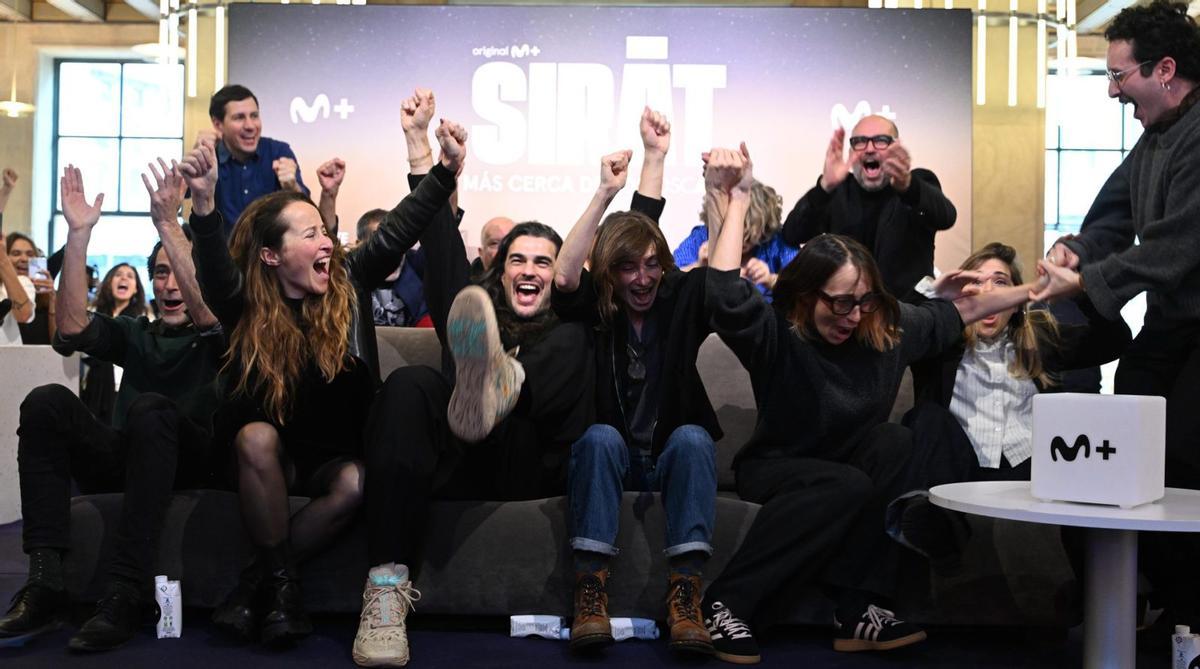 Laxe con las tres cineastas españolas que optan al mejor sonido: Laia Casanovas, Amanda Villavieja y Yasmina Praderas. |  E. P.