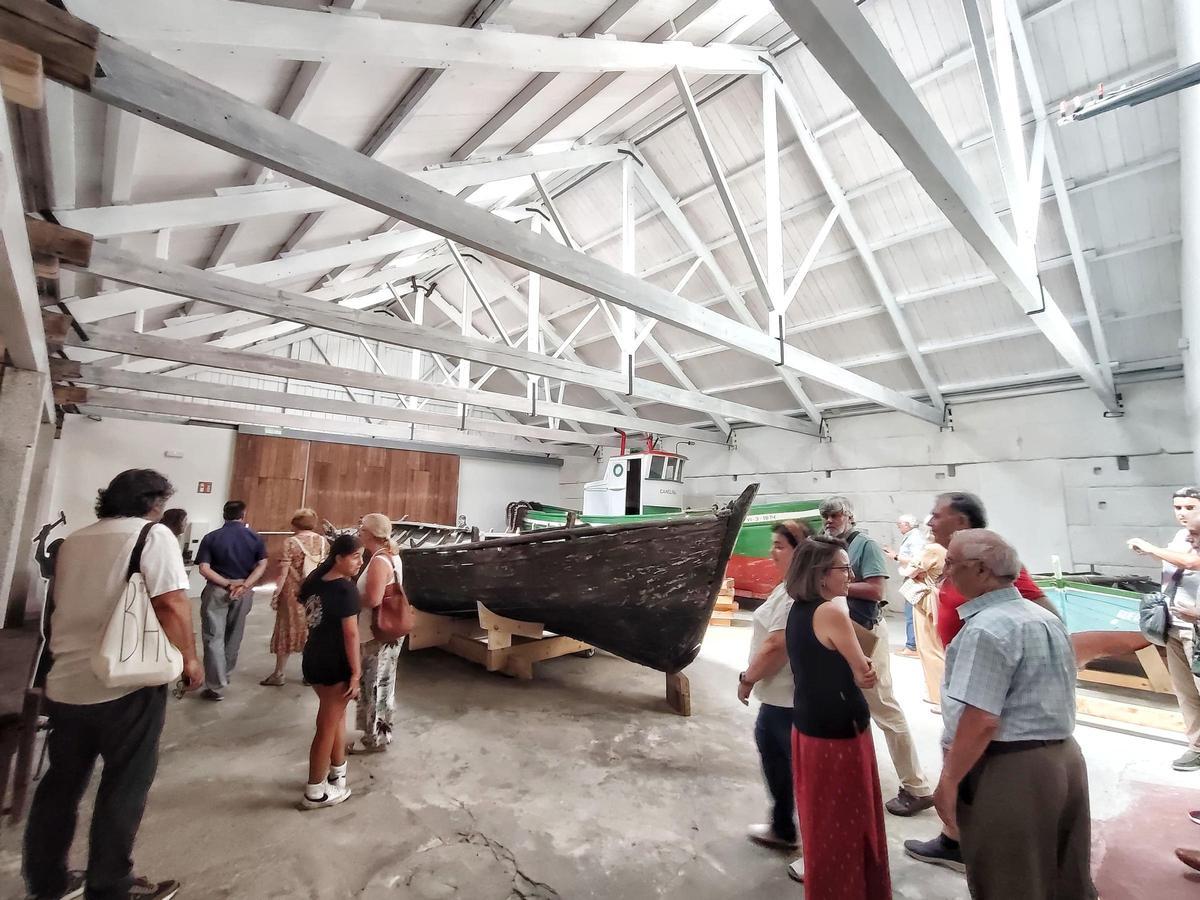 La inauguración de los espacios rehabilitados del Museo Massó de Bueu