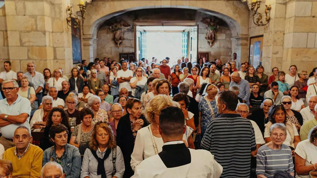 Nueve días de celebraciones religiosas y peregrinaciones en el Santuario de Os Milagros