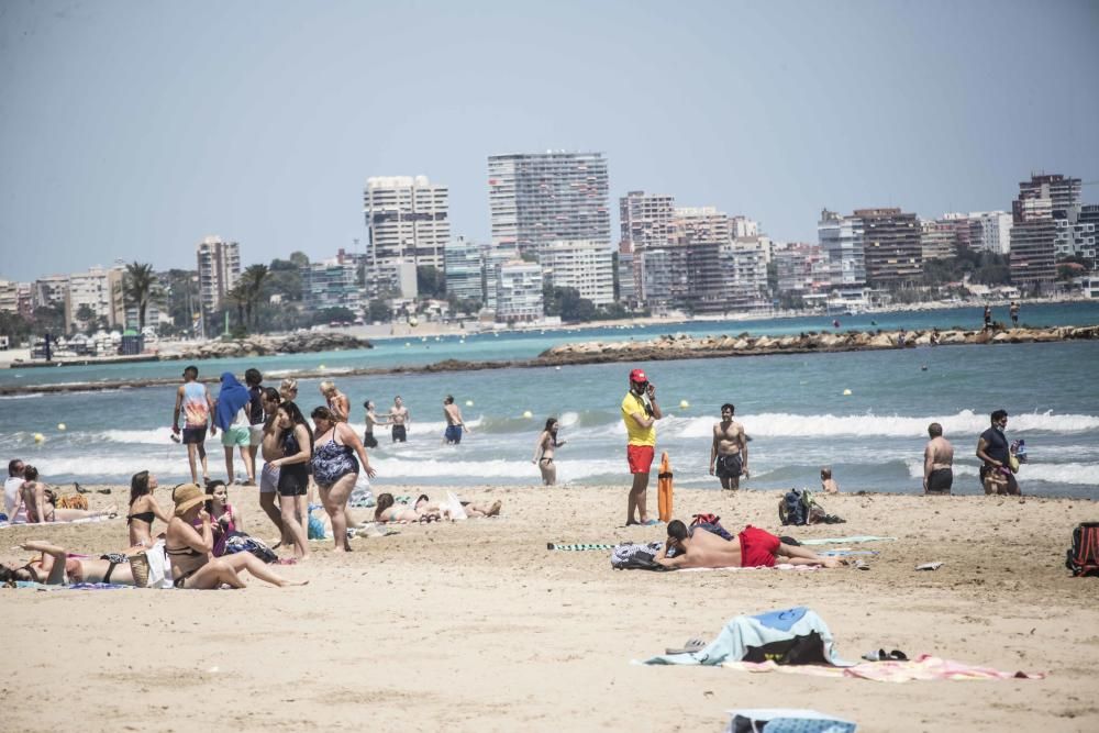 La playa de El Postiguet