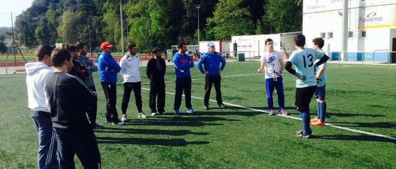 Alumnos del Centro &quot;Formación Deportiva Internacional&quot;, durante una clase práctica.