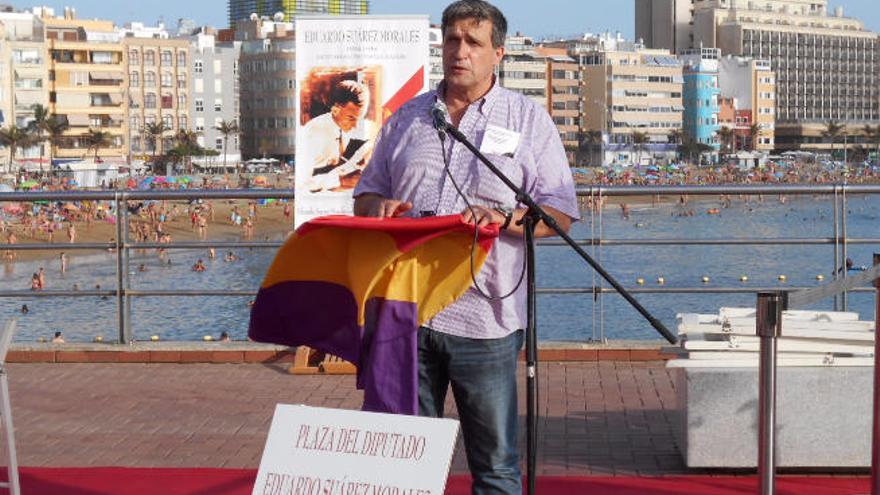 El concejal Javier Doreste (en la imagen) acudió al acto-homenaje.