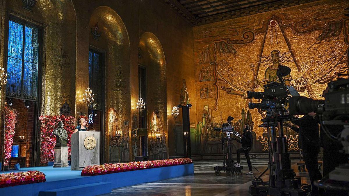 Un momento de la ceremonia de los Premios Nobel, celebrada ayer en Estocolmo. |   // EFE