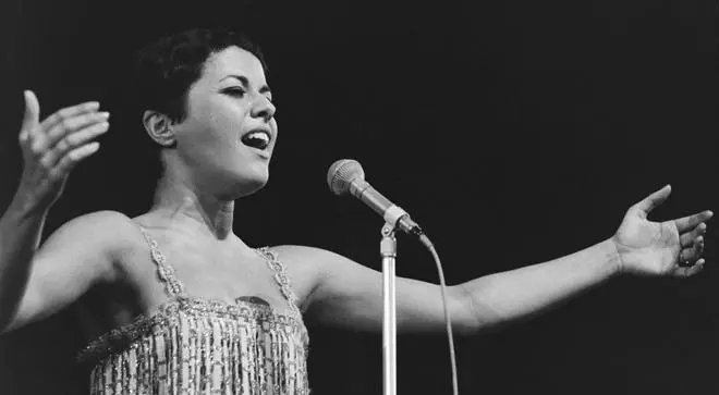 Eterna Elis Regina