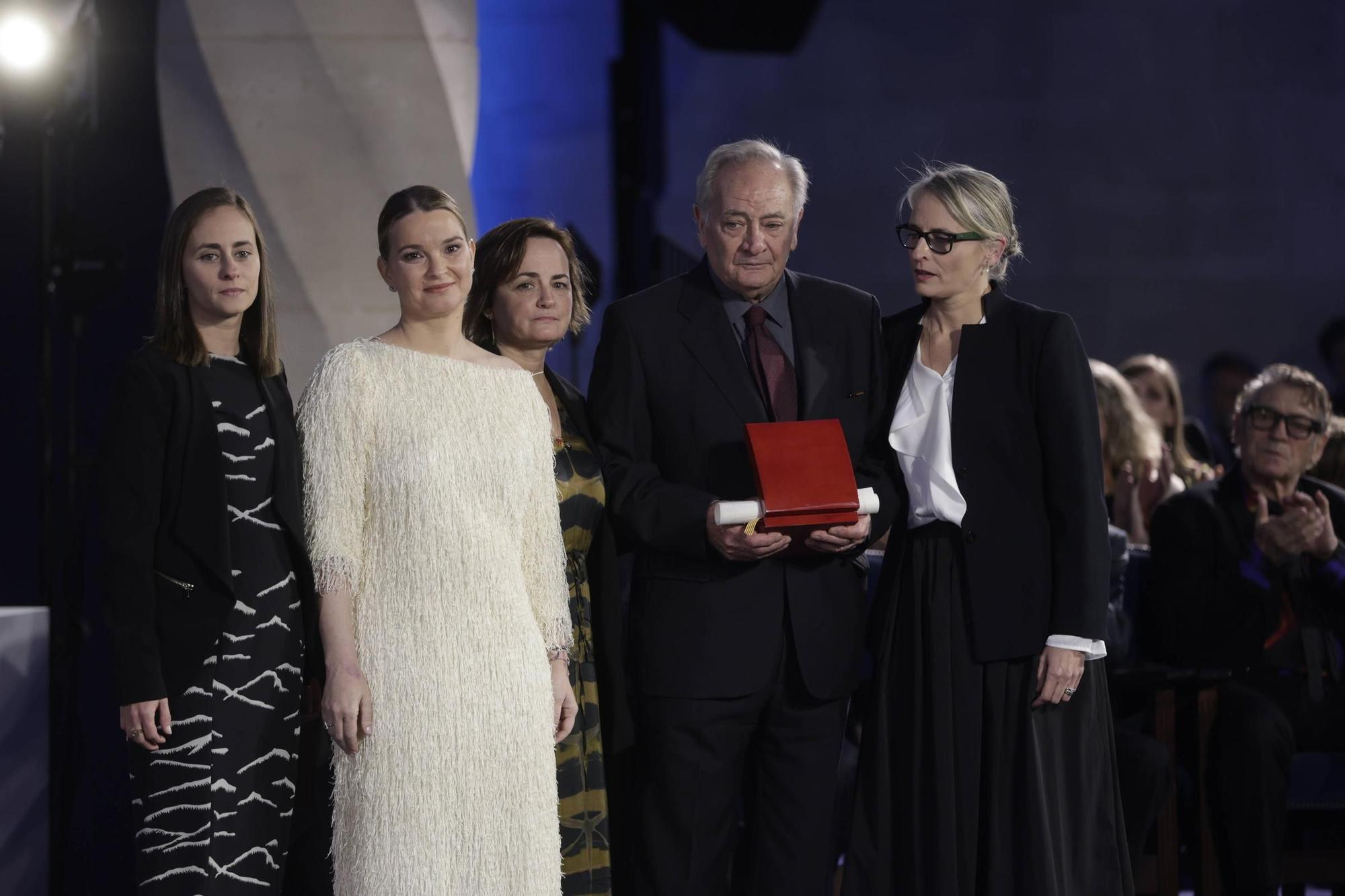 Entrega de las Medallas de Oro del Govern y los premios Ramon Llull