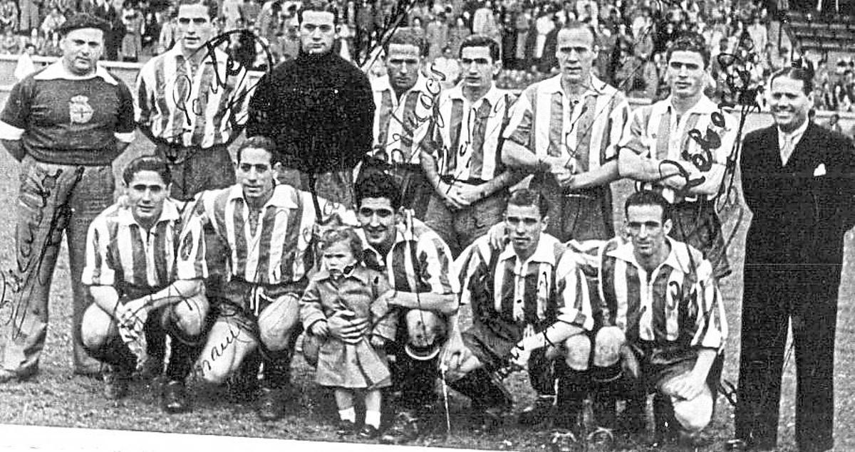 Formación inicial del Deportivo en la temporada 1945-46.