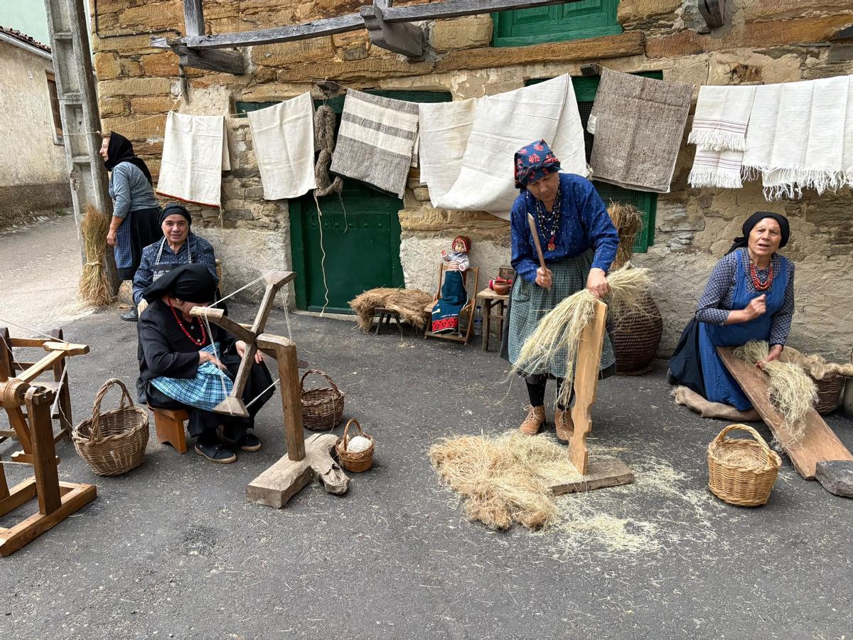 GALERÍA| La Obisparra revive en Pobladura de Aliste GALERÍA| La Obisparra revive en Pobladura de Aliste