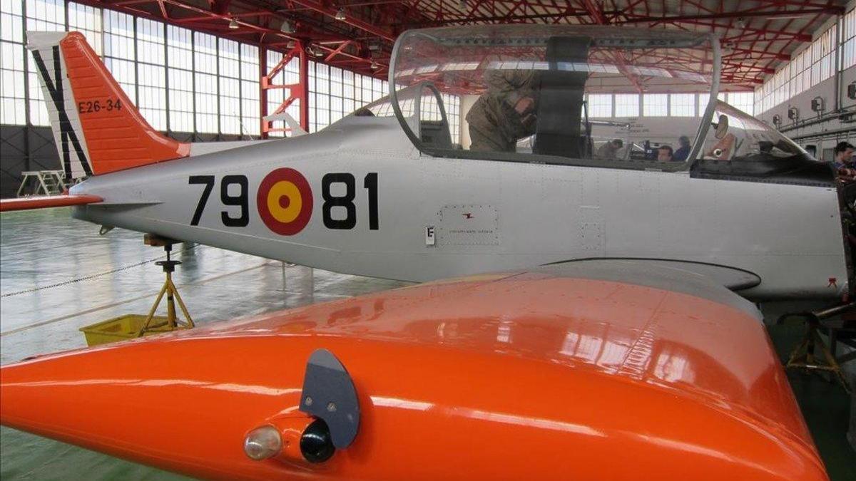 Un instructor del Ejército y su alumna mueren al caer su avioneta en Murcia