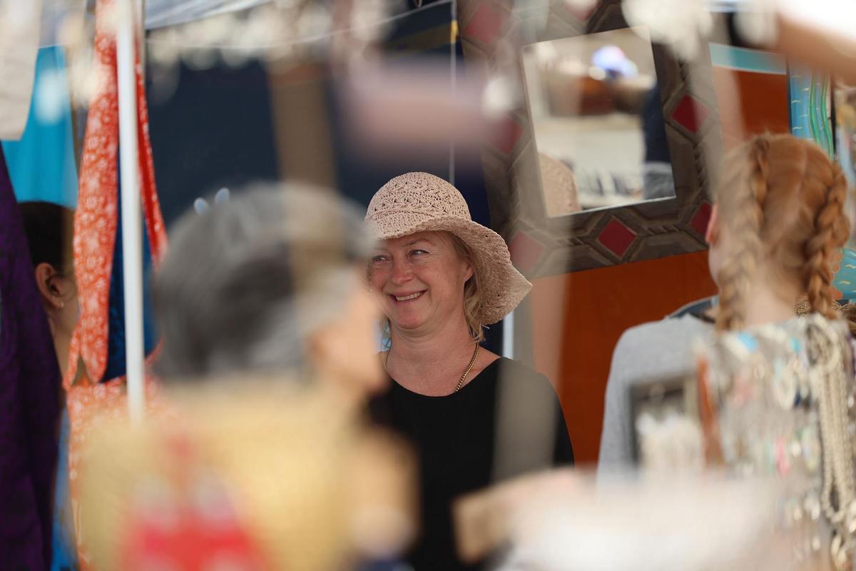 La apertura del Hippy Market de es Canar, en imágenes