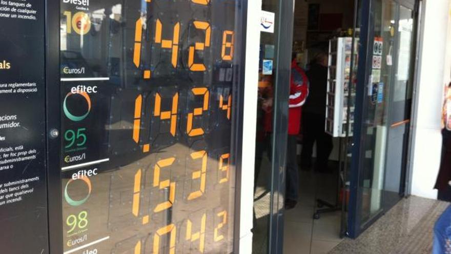 El precio de la gasolina sigue batiendo records.