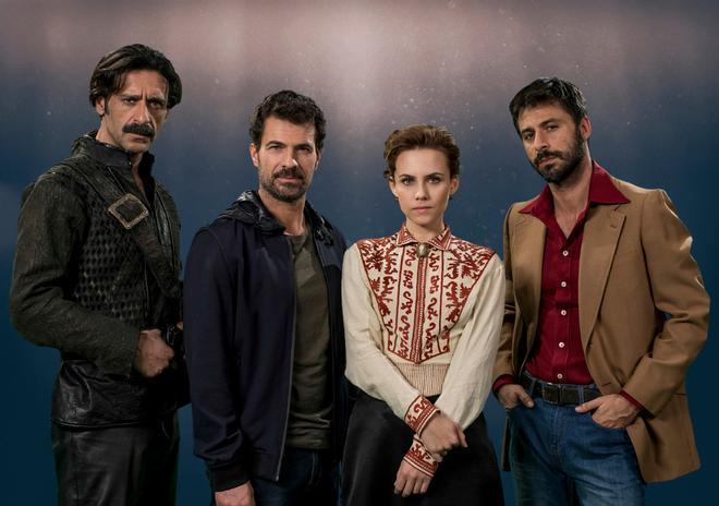 Los protagonistas de 'El Ministerio del tiempo'