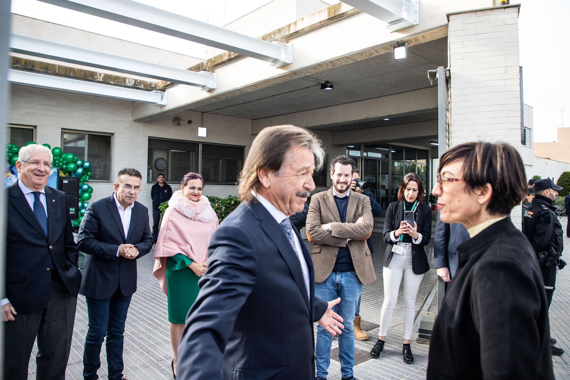 Visita de la Directora de la Guardia Civil al colegio de Hurchillo