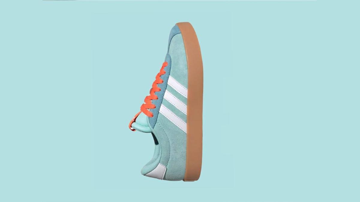 Arrasando: vuelven retrocoloreadas las zapatillas más virales