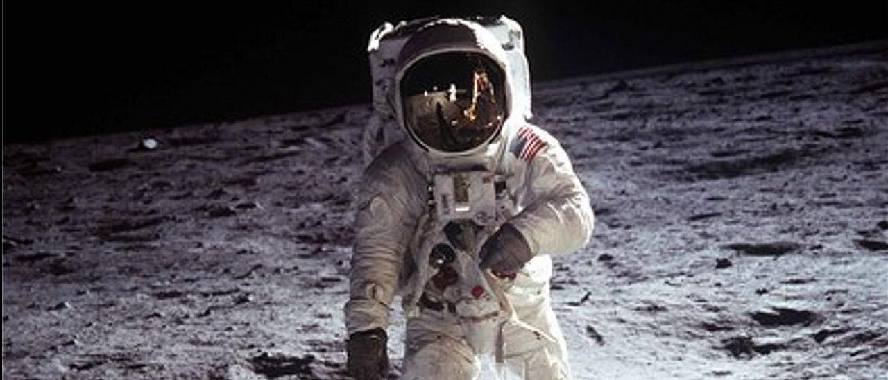 Buzz Aldrin,tripulante del Apolo XI,en la la Luna.