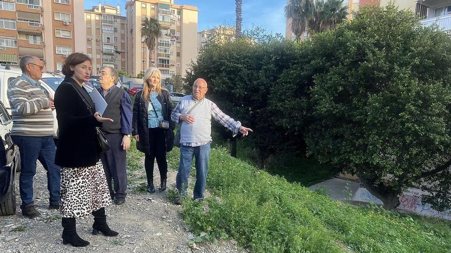 El PSOE critica &quot;el abandono&quot; del Jardín de Málaga por parte del Ayuntamiento