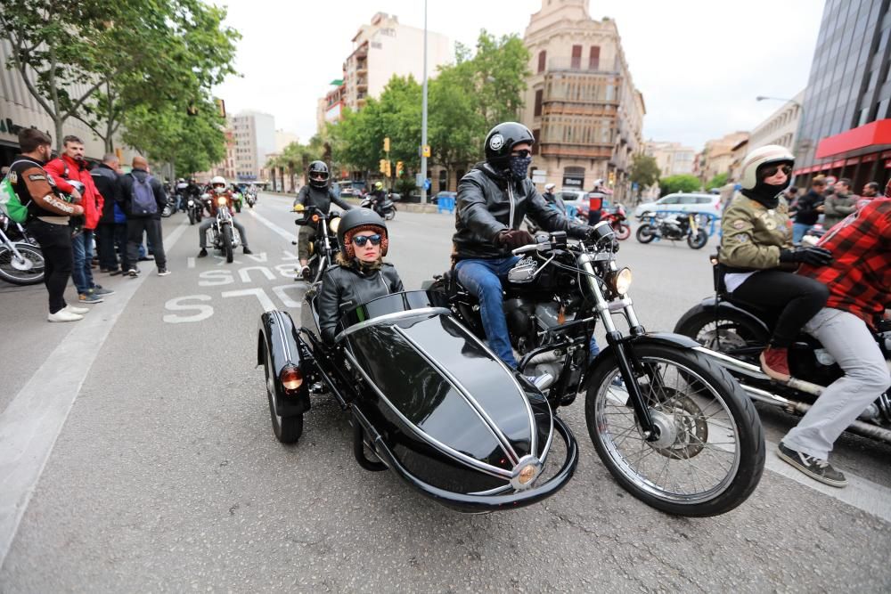 La Vuelta a Mallorca en Moto reúne a unos 5.000 participantes