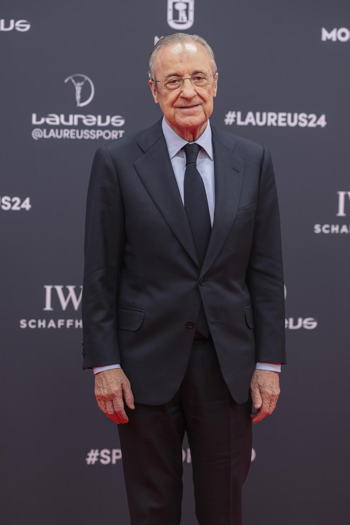 El presidente del Real Madrid, Florentino Pérez, a su llegada a la gala de entrega de los Premios Laureus este lunes en el Palacio Cibeles de Madrid.