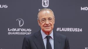 El presidente del Real Madrid, Florentino Pérez, a su llegada a la gala de entrega de los Premios Laureus este lunes en el Palacio Cibeles de Madrid.