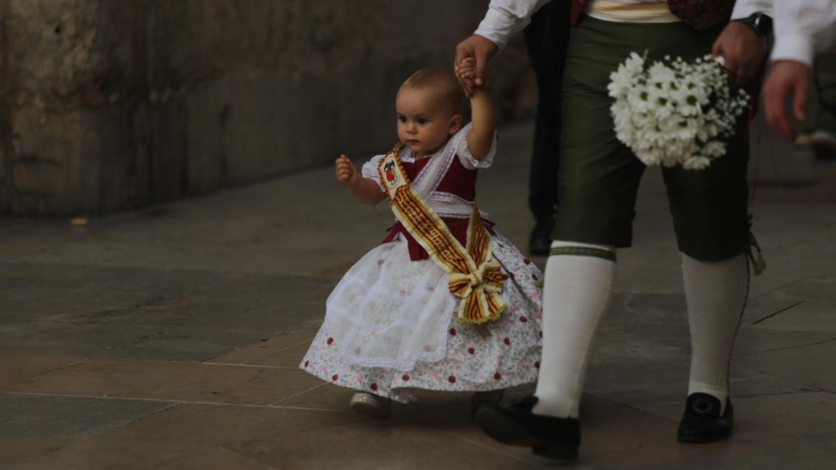 Búscate en el segundo día de Ofrenda por la calle de la Mar (entre las 19.00 y las 20.00 horas)