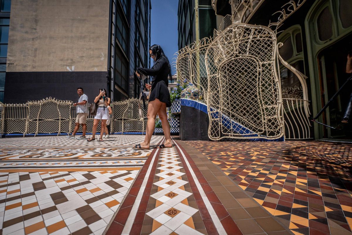 La Casa Batlló recupera sus colores originales
