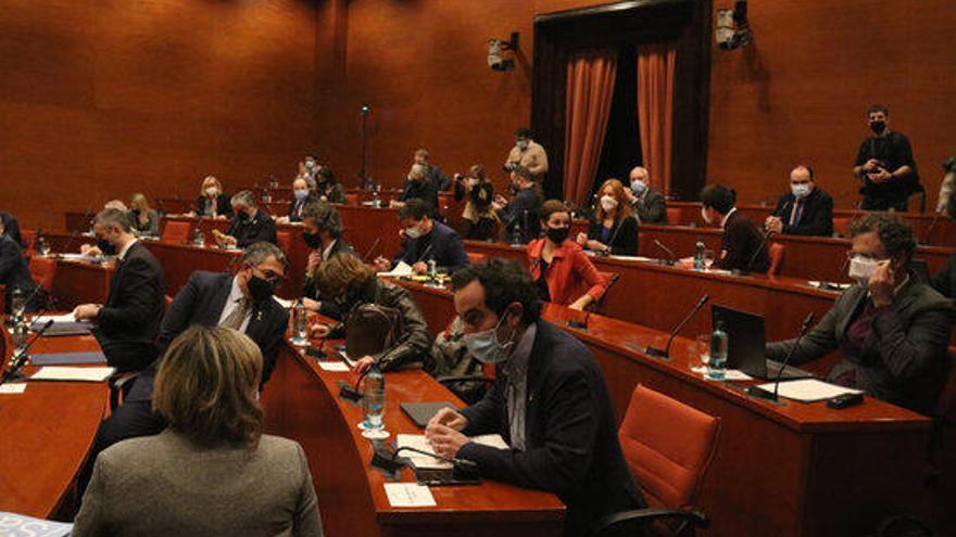 Pla general de la taula de partits al Parlament.