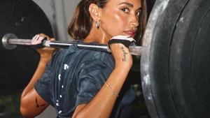 Antonela Roccuzzo, sobre su rutina de gym.