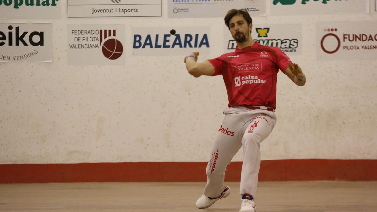 L’equip de La Pobla de Vallbona, amb Puchol II al rest, no va permetre que Dénia trencara el seu dau.