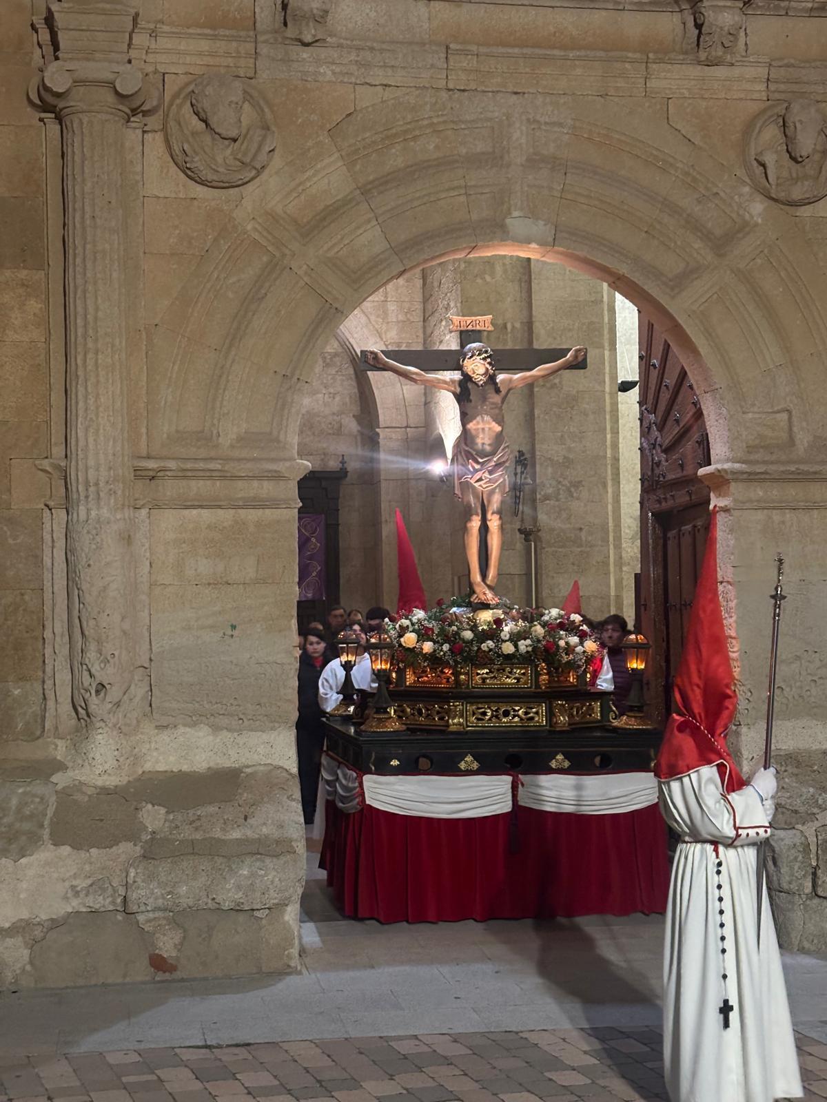 GALERÍA | La noche del Silencio en Fuentesaúco