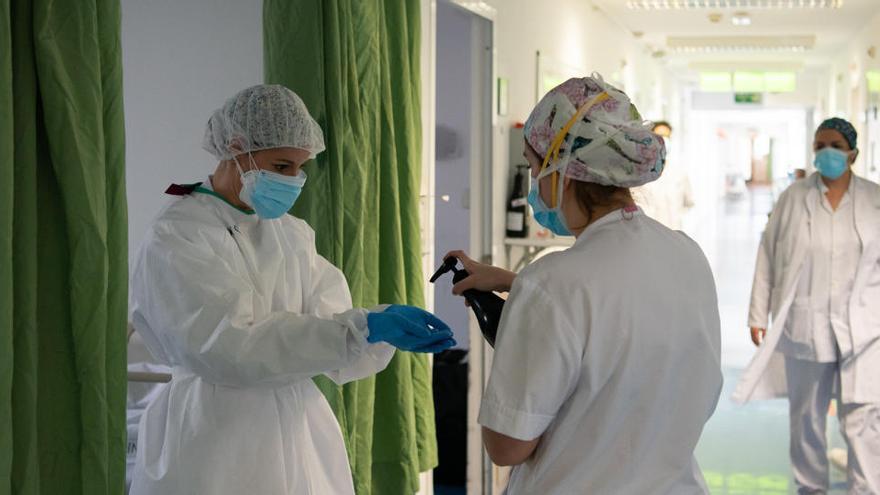 Espanya supera les 20.000 morts per coronavirus amb 565 noves defuncions en les últimes hores