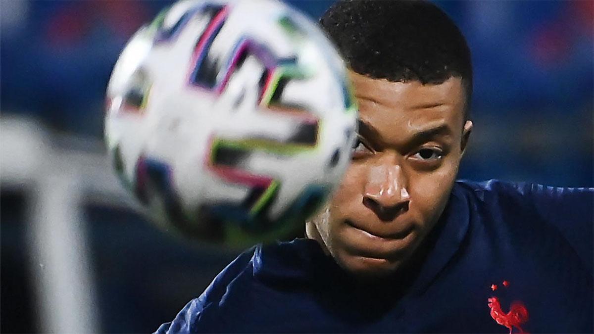 Revive la exhibición legendaria de Mbappé en el Camp Nou