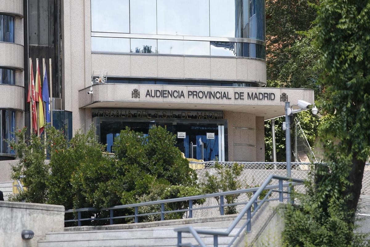 La Audiencia Provincial de Madrid desestimó el recurso presentado por la defensa de la joven contra esa sentencia y la confirmó.