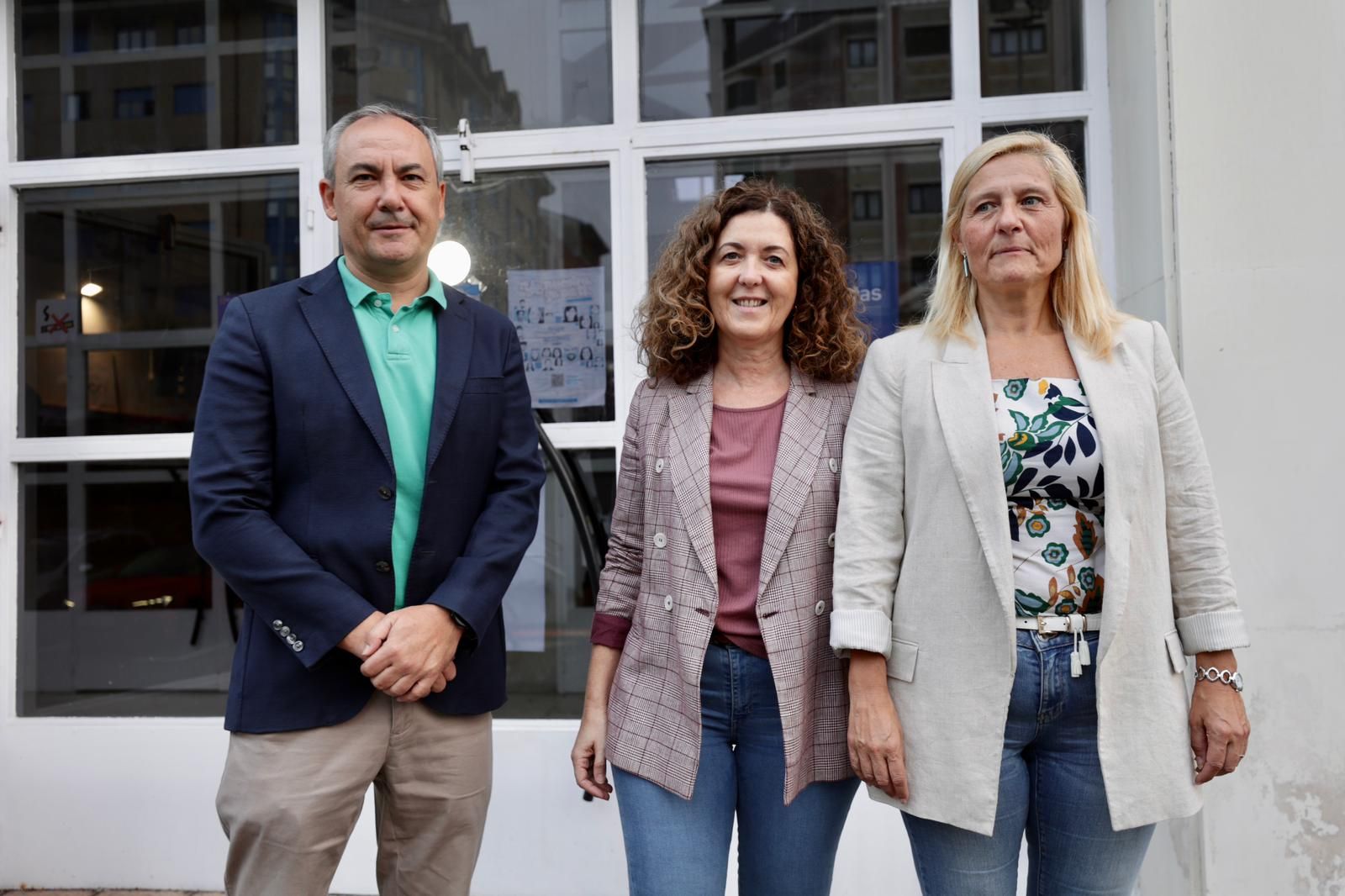 Los escolares asturianos vuelven a las aulas