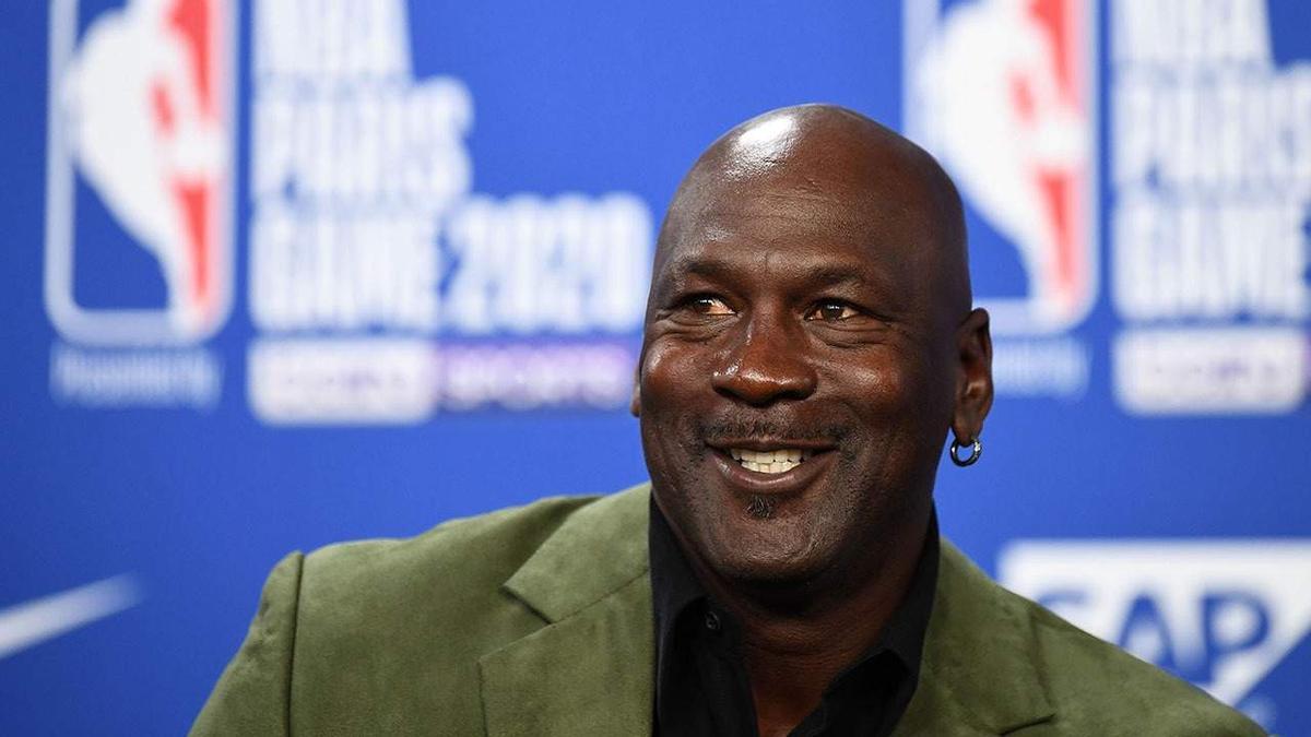 Michael Jordan en un acto de la NBA