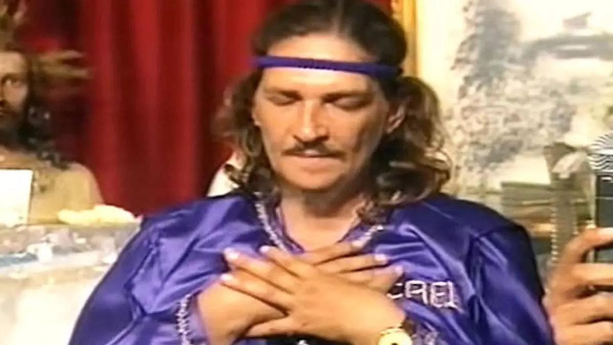 Carlos Jesús en 'Crónicas marcianas'.