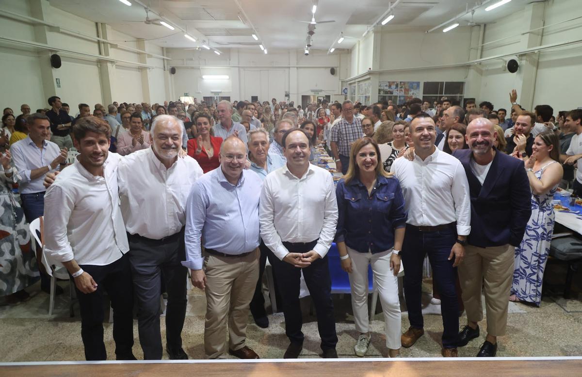 Primera exhibición de fuerza del PPCV antes de la batalla de Valencia en presencia de Tellado