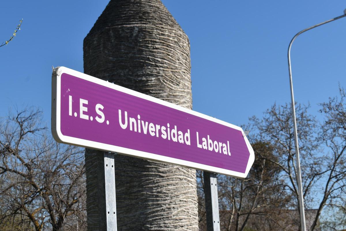 IES Universidad Laboral.