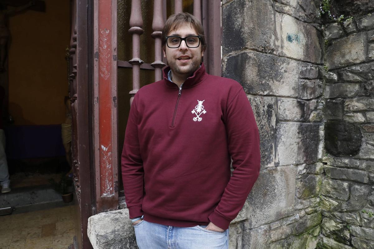 Rodrigo Sánchez, nuevo Hermano mayor de la cofradía de San Pedro.