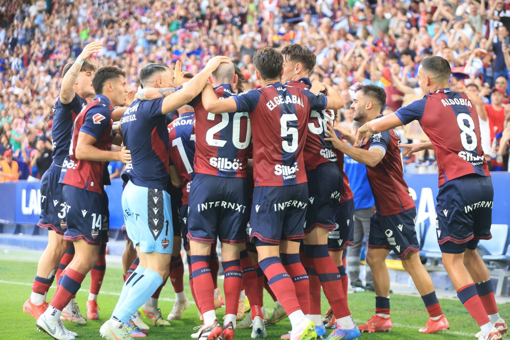 Las mejores imágenes de la celebración del Levante en el Ciutat